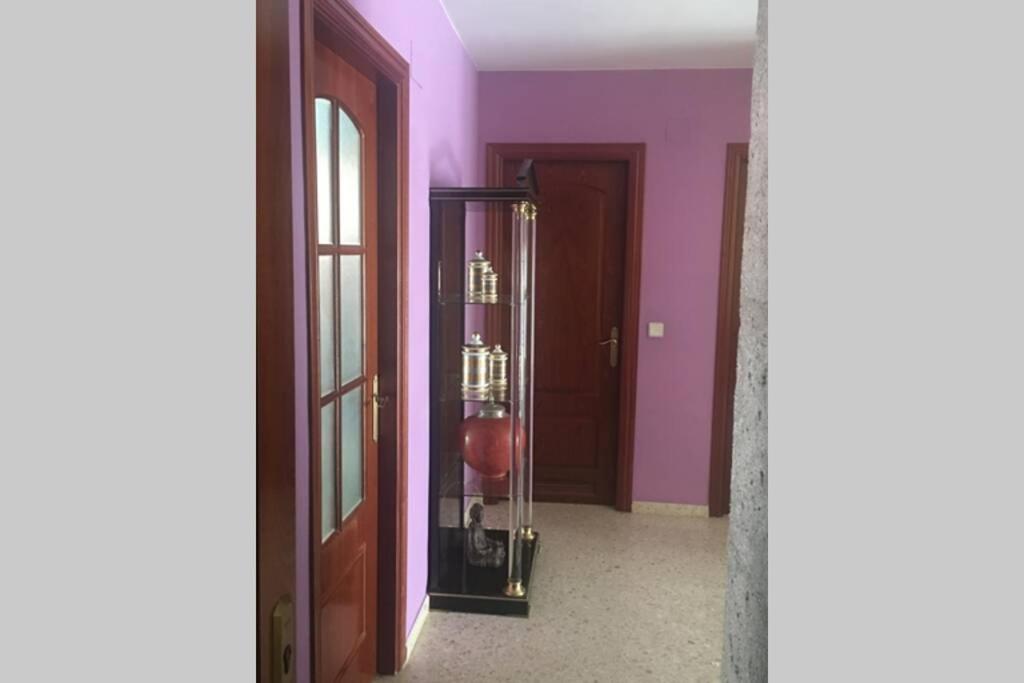 Confortable-Tranquilo Apartamento Junto Al Centro Malaga Exterior photo