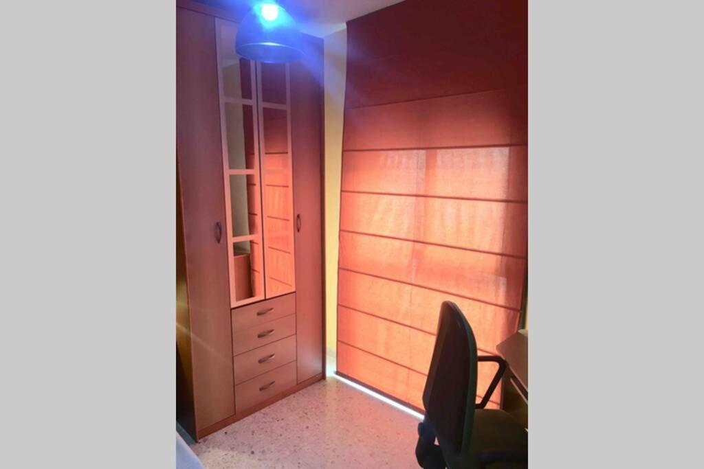 Confortable-Tranquilo Apartamento Junto Al Centro Malaga Exterior photo