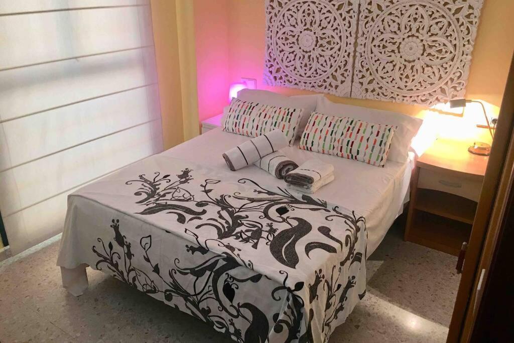 Confortable-Tranquilo Apartamento Junto Al Centro Malaga Exterior photo