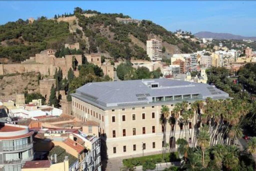 Confortable-Tranquilo Apartamento Junto Al Centro Malaga Exterior photo